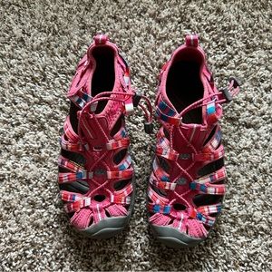 Keen Pink Multicolor Striped Size 5 Newport Hiking Waterproof Sand…